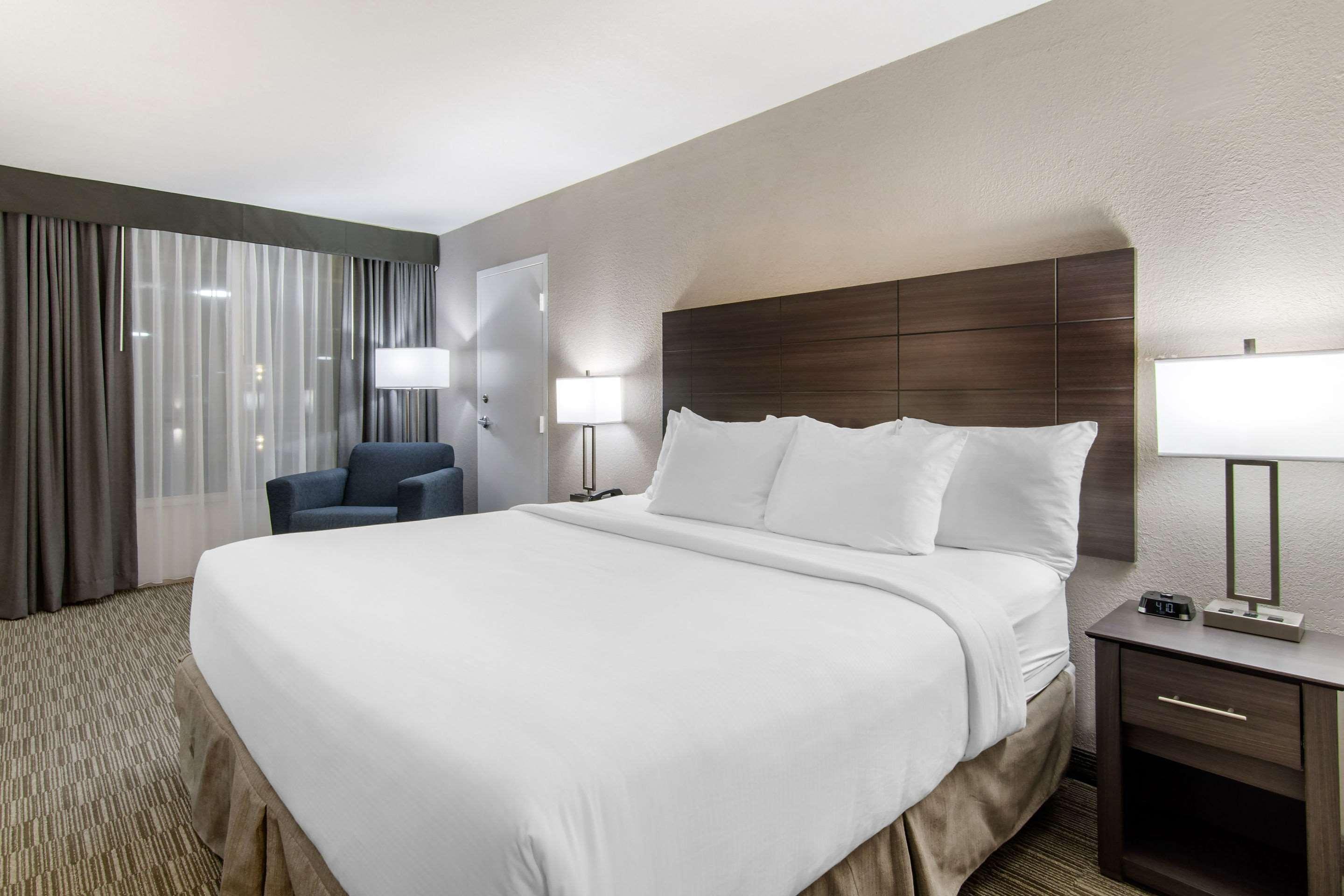 Knights Inn Emporia Ngoại thất bức ảnh
