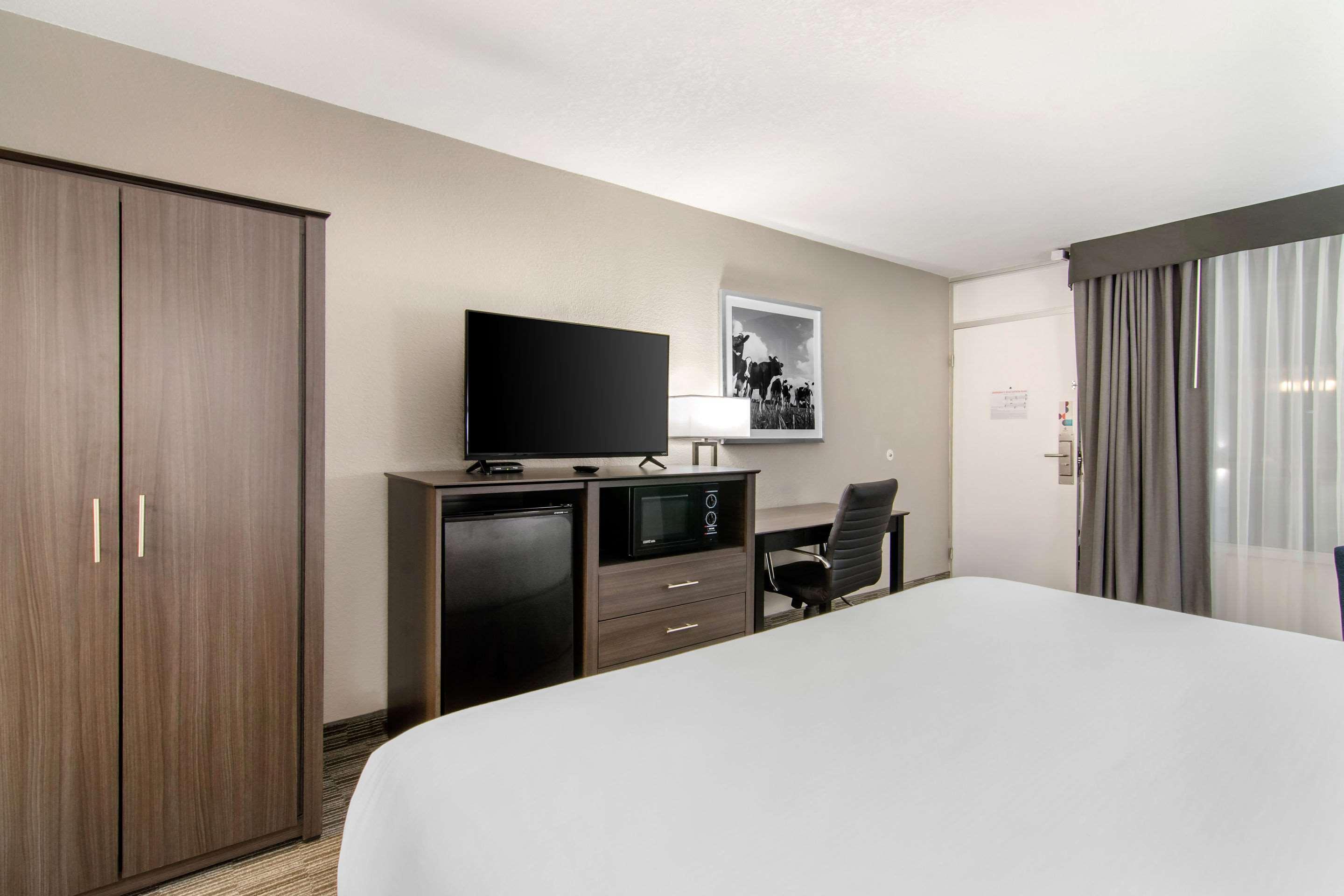 Knights Inn Emporia Ngoại thất bức ảnh